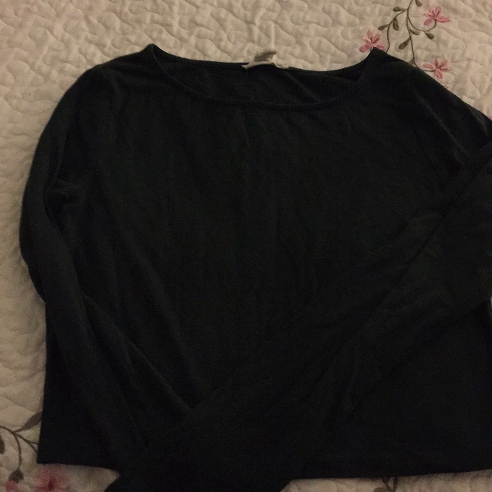 Green long sleeve crop top